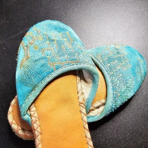 Vintage Chinese Silk Slippers | Small / Child Size | Light Blue with Gold Embroidery | 1950s