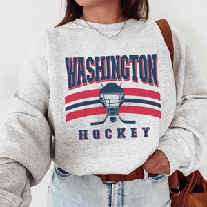 Women's Fanatics Branded Navy/Red Washington Capitals Top Speed Lace-Up Pullover Sweatshirt