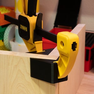 2 CONFEZIONE Adattatori a 90 gradi per morsetti a grilletto medio DeWALT