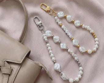 Baroque Pearl Wristlet | Personalized Name Wristlet | Custom Keychain | Bridesmaid Gift | Coquette Bag Charm | Handmade Beaded Keychain