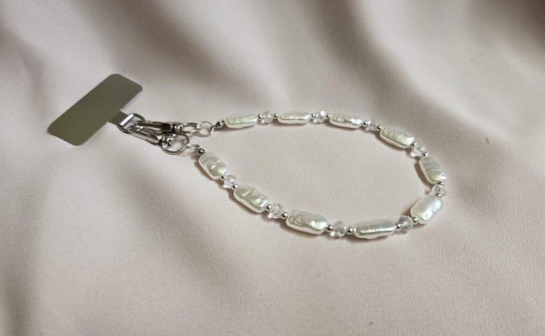 Baroque Pearl Phone Wristlet: Ocean Theme Acrylic Beads, Detachable Strap A-Silver