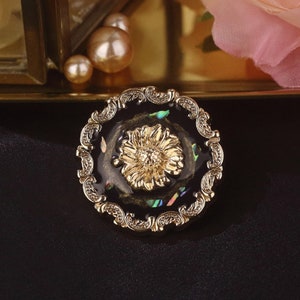 Vintage Flower Metal Buttons - Unique Shell Buttons - Large Shank Buttons - Abalone Buttons