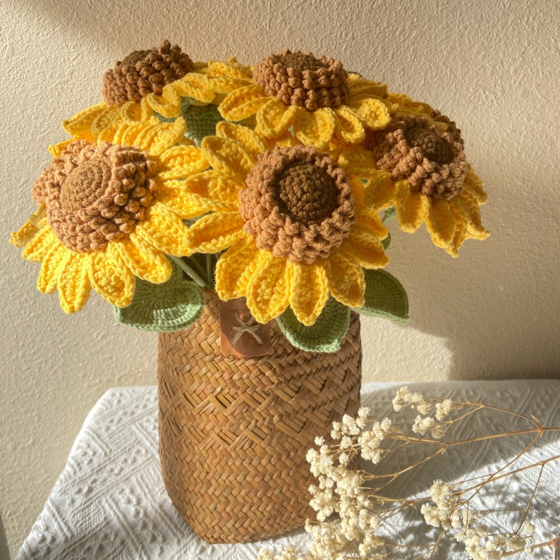 Handmade Crochet Flowers / Roses/ Sunflowers/Daisy/ Flower bouquet/ DIY Flowers/ Christmas Gift/ Gift for Mom/ Home decor/ Gift for her image 1