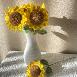 Handmade Crochet Flowers / Roses/ Sunflowers/Daisy/ Flower bouquet/ DIY Flowers/ Christmas Gift/ Gift for Mom/ Home decor/ Gift for her image 5