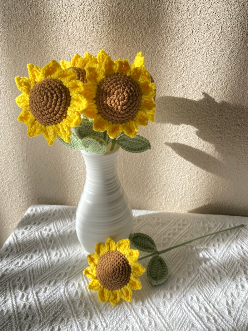 Handmade Crochet Flowers / Roses/ Sunflowers/Daisy/ Flower bouquet/ DIY Flowers/ Christmas Gift/ Gift for Mom/ Home decor/ Gift for her image 5