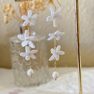 Handmade Minicrochet Flower Earrings/ Dangling Floral Earrings/ Microcrochet daisy/ Microcrochet Jewelry/ Gift for Her/ Handmade Gift
