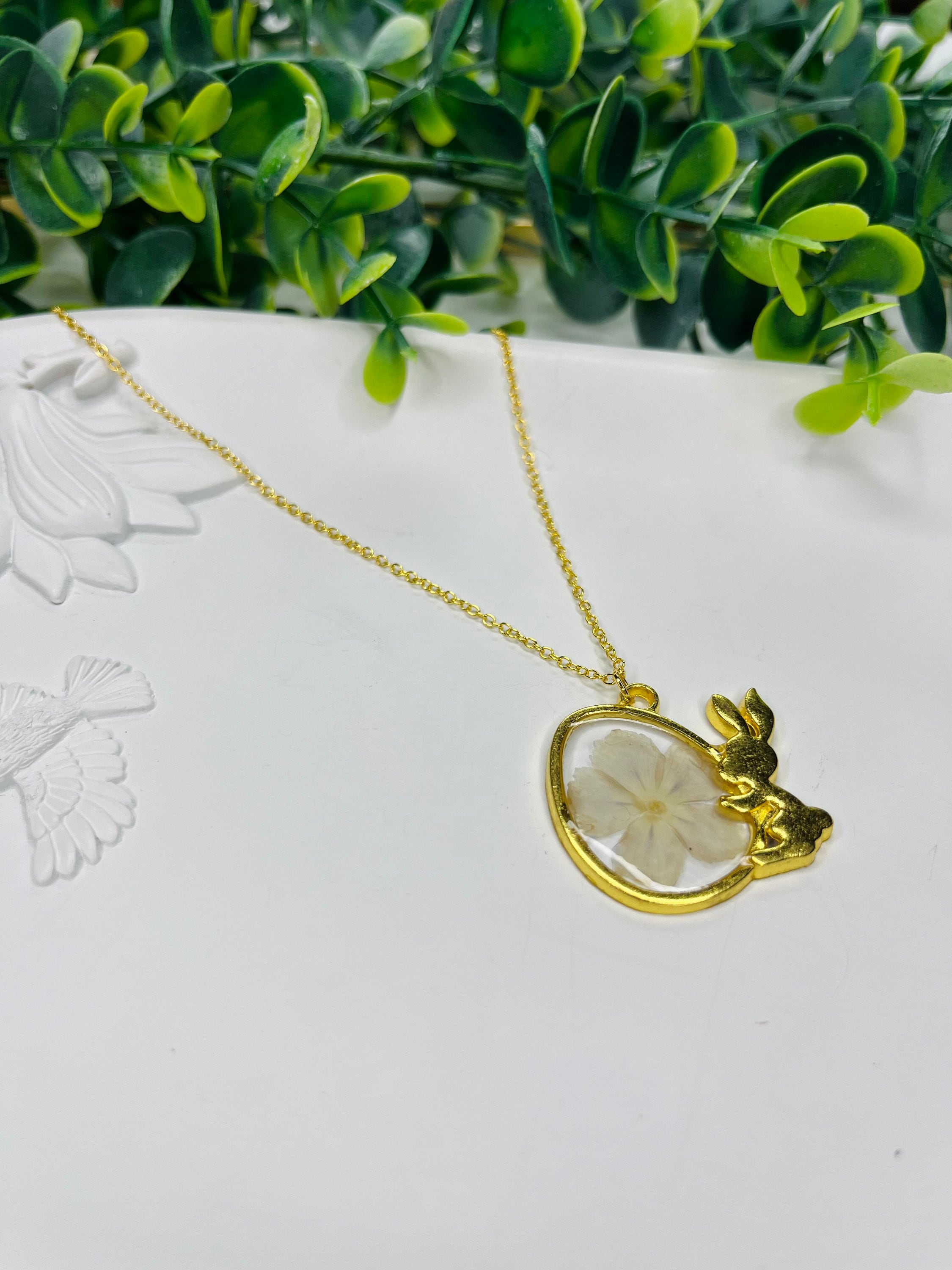 Dainty Bunny Rabbit Gold Necklace Animal Shape Pendant Floral Resin ...