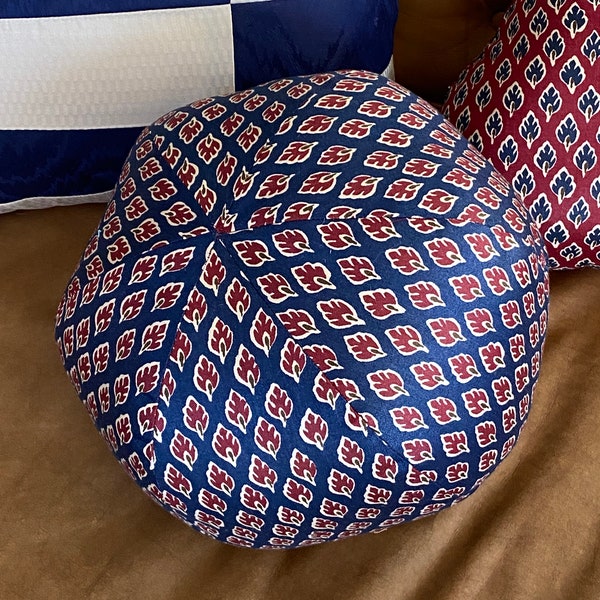 SAMPLE Round Throw Pillow in Navy and Maroon Pattern