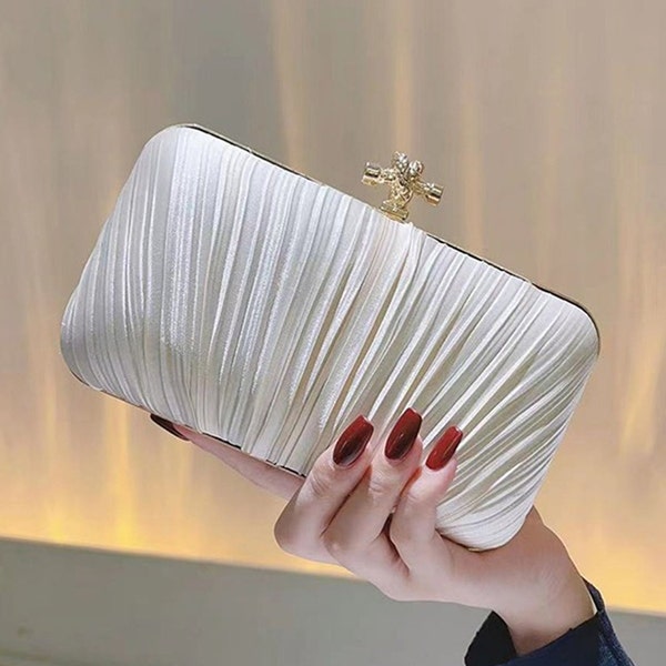 Handmade Pleated Clutches Evening Bag For Wedding Banquet Bridal Bag Fashion Handbag Party Clutch Party Bag Purse Wedding Gifts Bridal Gifts