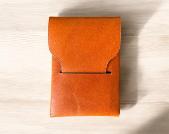 Handcrafted Minimalist Leather Wallet – Slim Card Holder, Personalised Gift for Men & Women