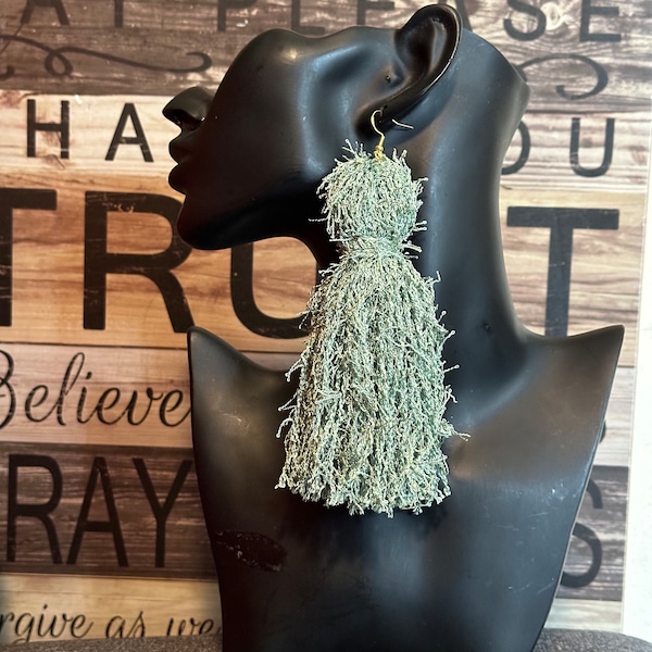 Scrubby Yarn Tassels, Solid Color, Earrings