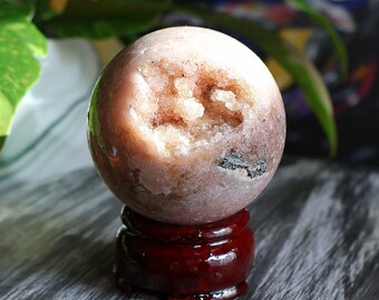 Esfera de amatista rosa brillante, 235 g (8,3 oz) de cristal natural