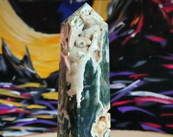 Torre de cristal druzy de ágata musgosa de 14,6 oz de piedra natural