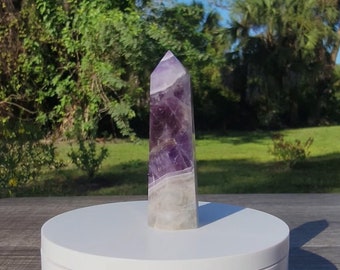 Torre de amatista Dream Chevron de 2,65 oz de piedra natural