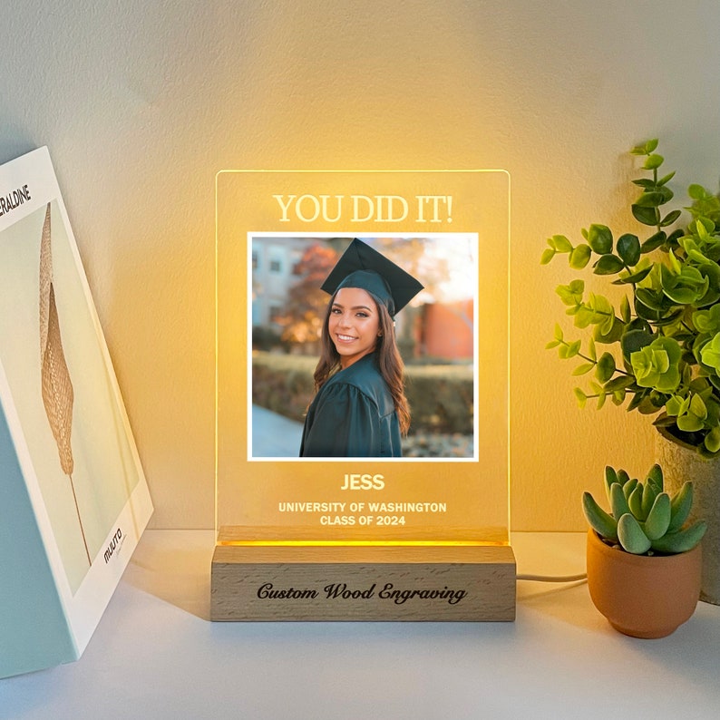 Custom graduation gift, Personalized graduation gifts for son and daughter, Gift for graduation, Graduation photo print, GG02 imagem 2