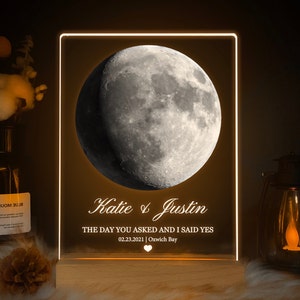 Customisable Moon Phase Light, Anniversary gift, The Night We Married, Night Sky by Date Gift, Astrology Gift for Him and Her, 3MV03