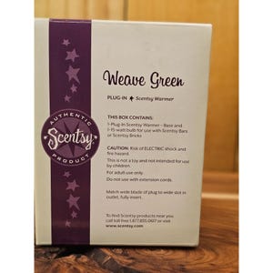 Weave Green Plug-In Scentsy Warmer