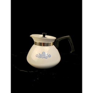 Vintage CorningWare Blue Cornflower 6-cup Teapot