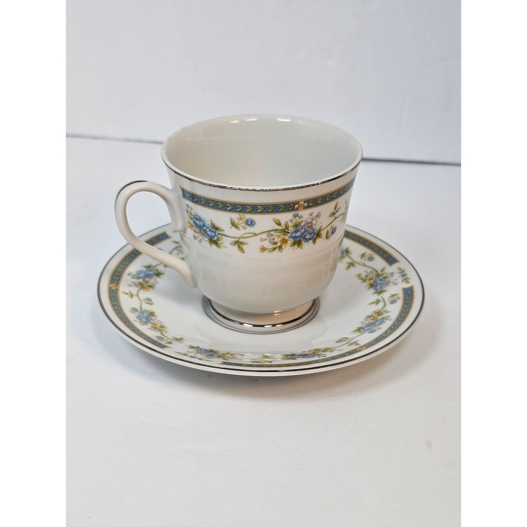 コリンシアン　セレクト500 セスク・ファブレガス　リュングベリ　4体セット Four Crown China Cup and Saucer, Japan, Barclay 519 - Etsy
