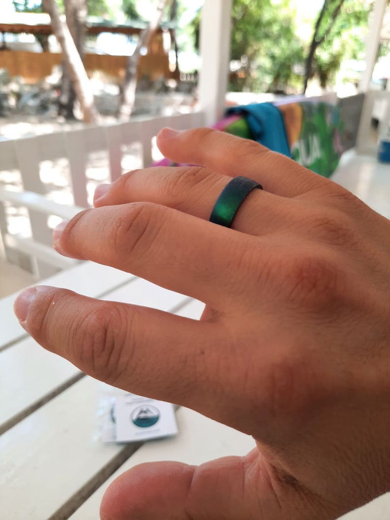 Men's Wedding Band Diamond Silicone Men's Wedding Band Roq