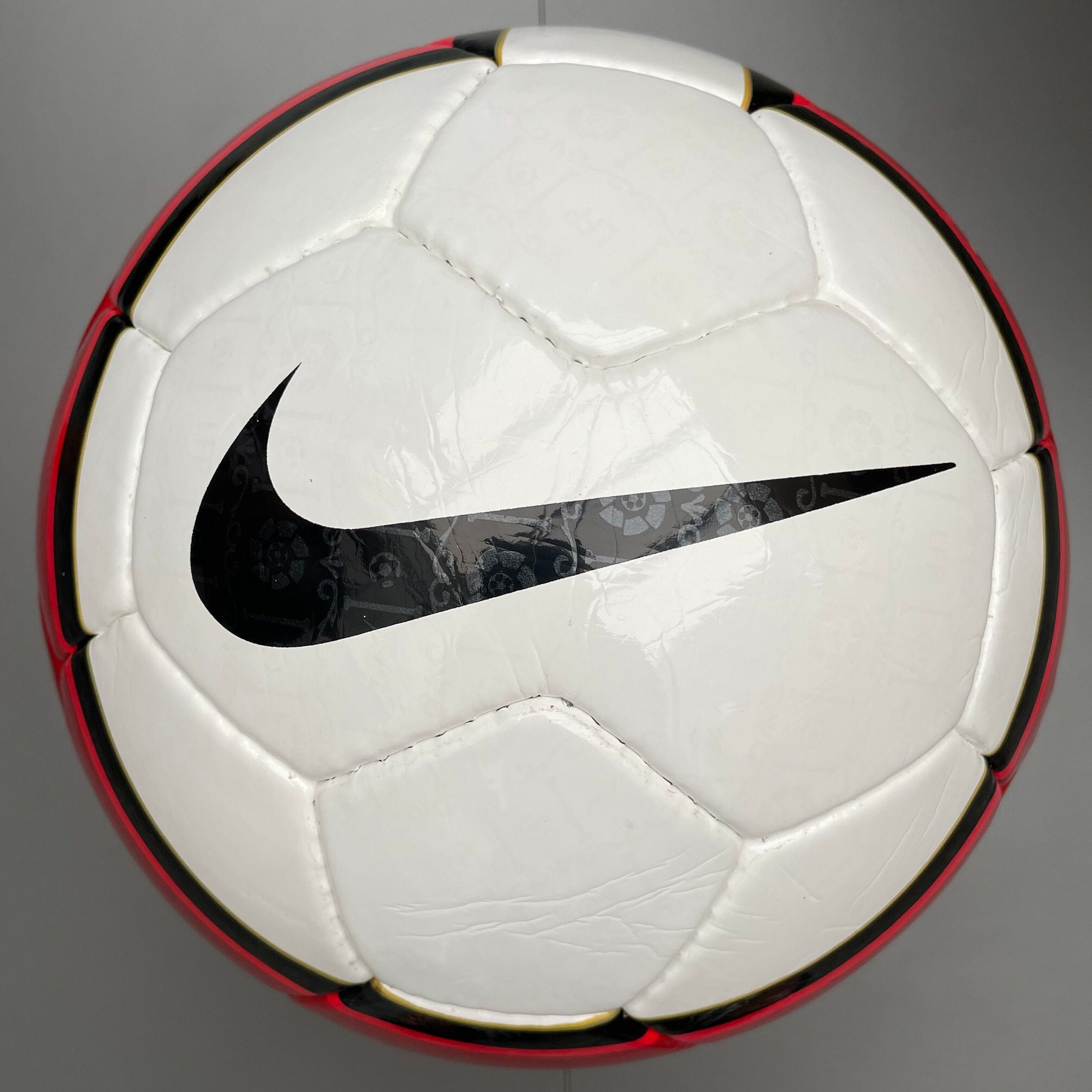 Мяч Nike Ronaldinho r10