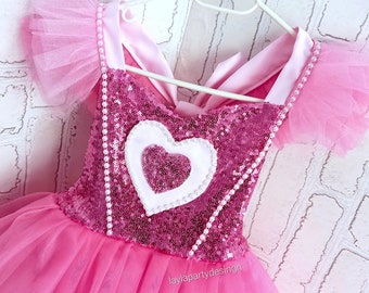 pink heart dress for baby girl, toddler first birthday dress, heart birthday dress, baby pink tulle dress, photo shoot dress