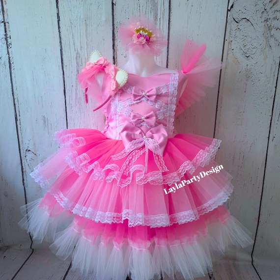 white dress pink accessories Friday Favorites