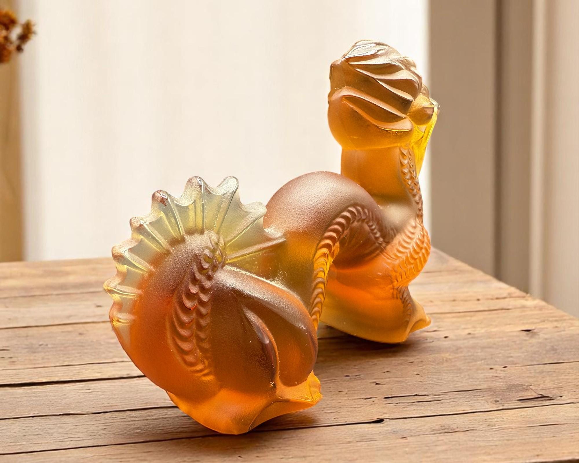 LALIQUEクリスタルガラス製 キャメル ラクダ Lalique – Amber-colored Chinese Dragon Frosted Glass Sculpture - Etsy