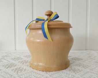 Decorative, Jar, Lidded, T&T, Turned, Wood, Handmade, Rustic, Vintage, Sweden, Nordic, Scandinavian, Home