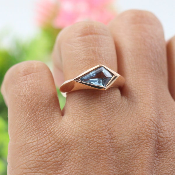 2.00 CT Kite Shape Engagement Ring, Bezel Set Anniversary Ring, 14K Gold Natural Gemstone Ring, Aquamarine Gemstone Ring