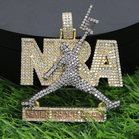 アクセサリー NBA Iced Out Moissanite NBA Pendant: 925 Sterling Silver Two-tone