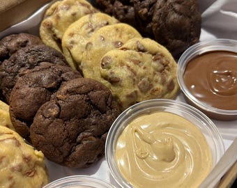 GIFT Boxed Cookies ~ Fast Delivery. BAKED Daily Mini share and dip cookie box. 20 cookies chocolate, kinder and Biscoff dips NEXT day