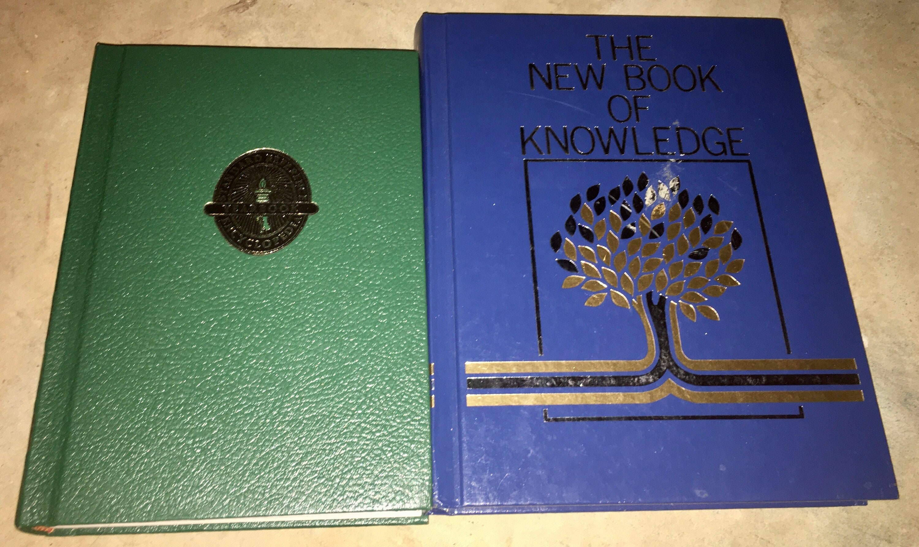Knowledge　New　Book　Etsy