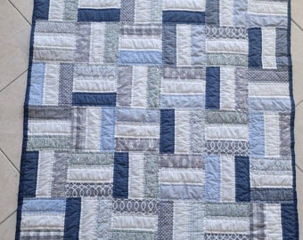 HAND QUILTED Lightweight Quilt (blue gray white) baby size