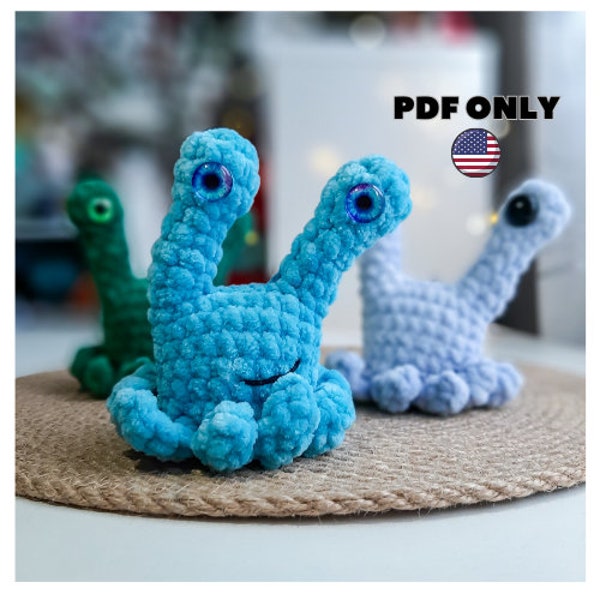 Crochet keychain alien slug, plush pattern keychain, cool keychain for men, mini crochet amigurumi pattern