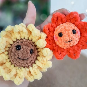 Crochet Sunflower & Sun Keychain Pattern: Kawaii Plush Amigurumi (PDF Pattern)