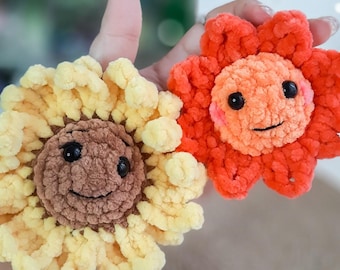 Crochet Sunflower & Sun Keychain Pattern: Kawaii Plush Amigurumi (PDF Pattern)