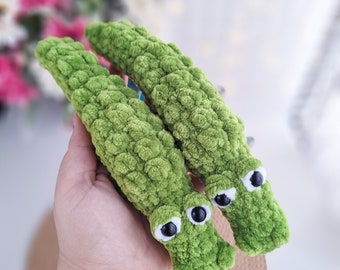 Crochet Plush Crocodile Pattern: No Sew Amigurumi (PDF Pattern)