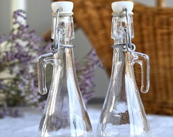 Vintage Italiaanse olie- en azijnflesjes set van 2 | Glazen flessen met draaideksel, rustiek keukendecor
