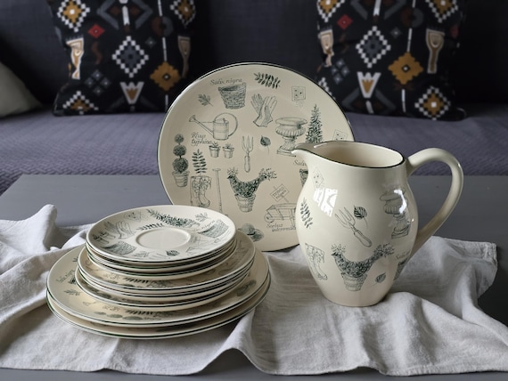 Dinnerware Set for 3, SIA Winter Garden Plates Set with Pitcher, French Country Tableware, Floral Ceramic Plates, 10 Pieces