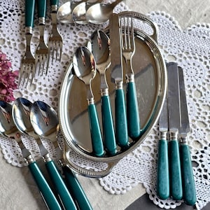 Scof France Cambridge groene bestekset voor 4 personen – vintage Frans bestek 16 stuks – servies uit de jaren 60