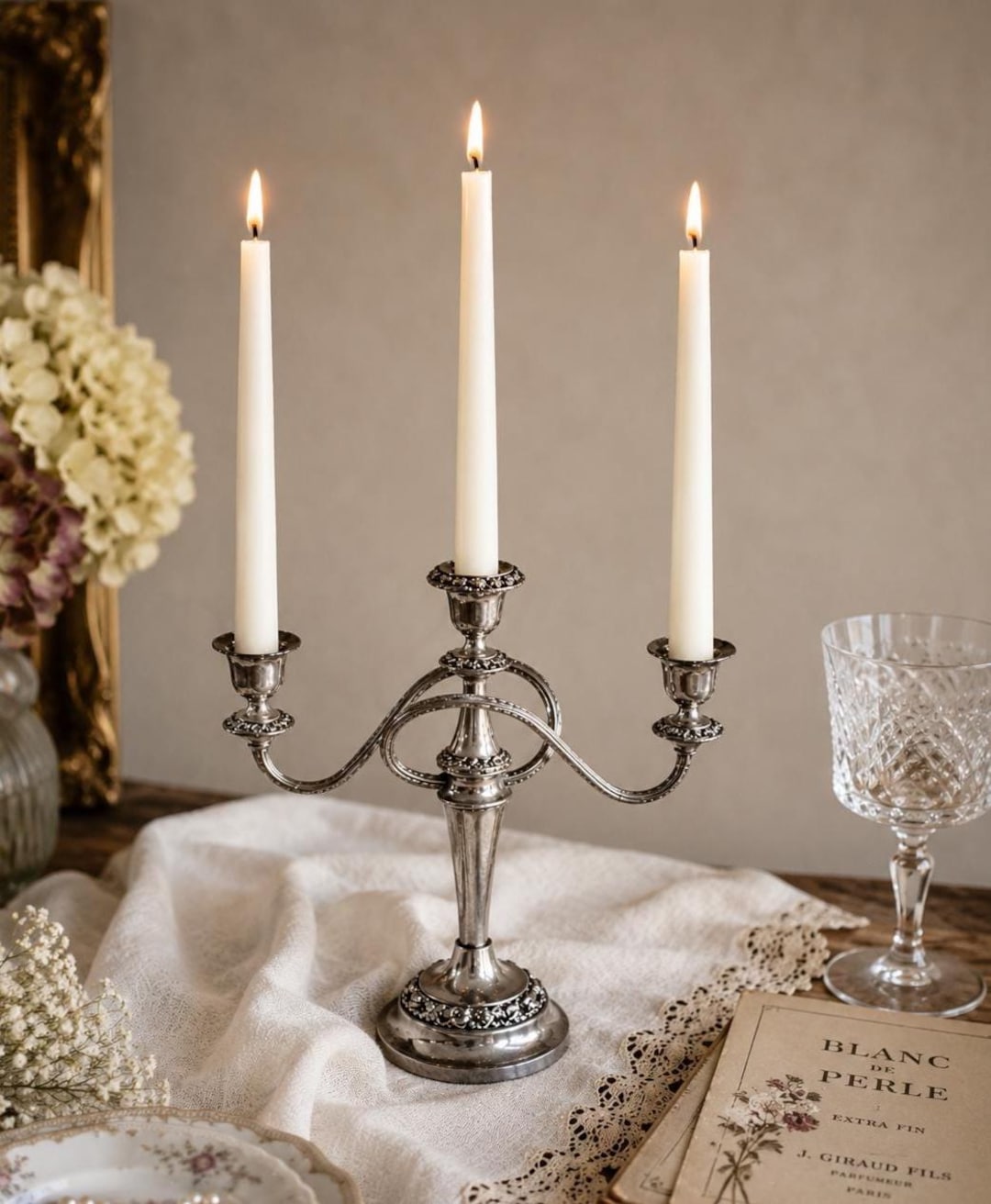 ヴィンテージ　lanthe of england　シルバーメッキ　キャンド燭台 Vintage Silver Plated Ianthe Candelabra, England, 3-arm Candle