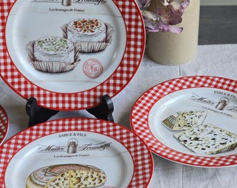 French Cheese Plates Set of 4 Vintage Maître Fromager Red Gingham 19 cm Emile & Fils Bistro Tableware