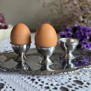 Set di 3 portauova danesi vintage / Portauova in acciaio inossidabile / Prodotto in Danimarca Design scandinavo