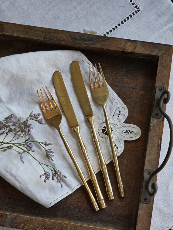 Vintage Messing Bambus Besteck Set - 4-teiliges goldenes Besteck - 1960er  Jahre Mid-Century Gabeln & Messer - elegante Tischdekoration - Etsy.de