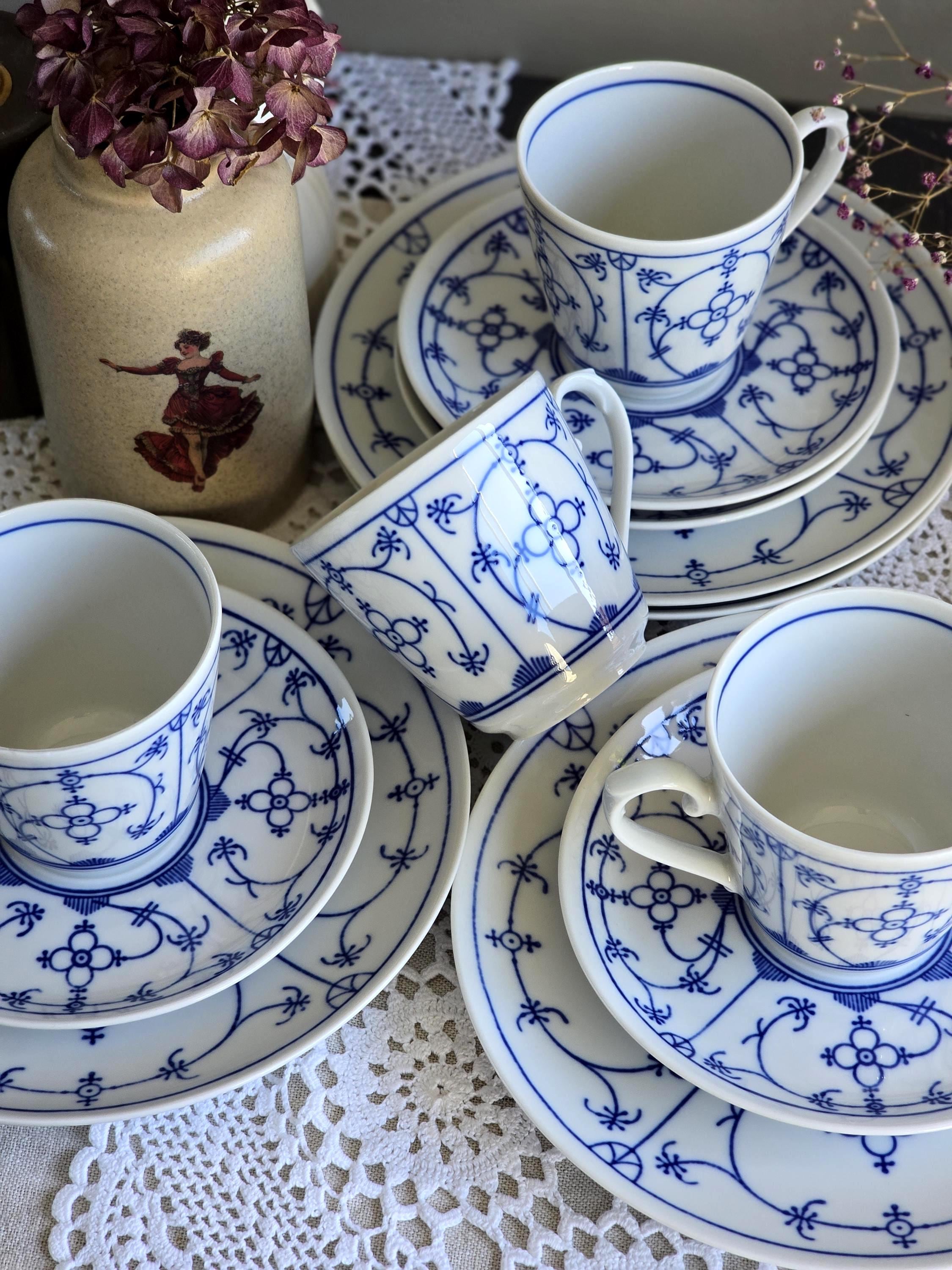 Winterling Schwarzenbach Zwiebel Blau Frühstück Set für 4 - Bavaria Germany Porzellan Tassen Teller Untertassen 12tlg