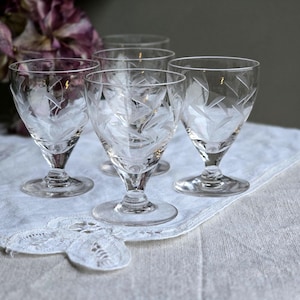 Set of 5 Vintage Belgian Crystal Shot Glasses | 1960s Hand-Cut Floral Design