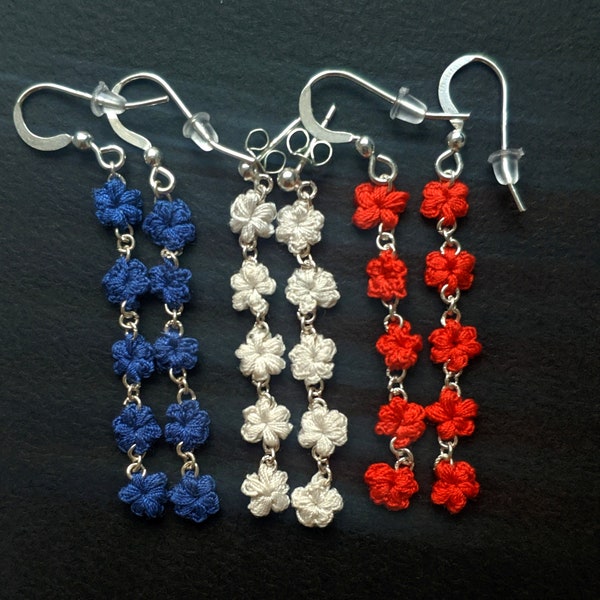 Boucles d’oreilles - cascade de fleur – crochet miniature - idée cadeau originale – handmade – bijoux légers – artisanat français – élégants