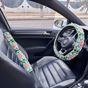 Crochet Steering Wheel Cover for women, Green Galsang Flower Wheel Cover Vantage Flower Crochet seat belt Cover, Car Accessories,Gifts