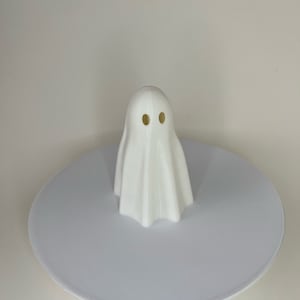 Standing Ghost (Large)